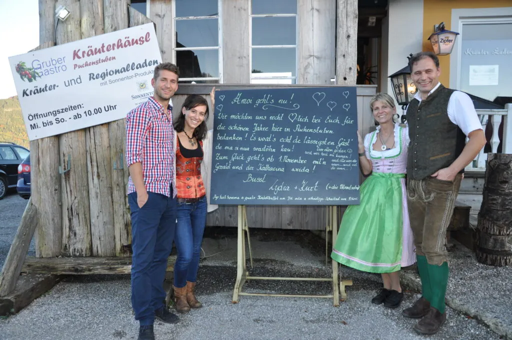 Alex, Evelyn, Lydia und Kurt Gruber bei der Abschiedsfeier des Gastbetriebs im Oktober 2016